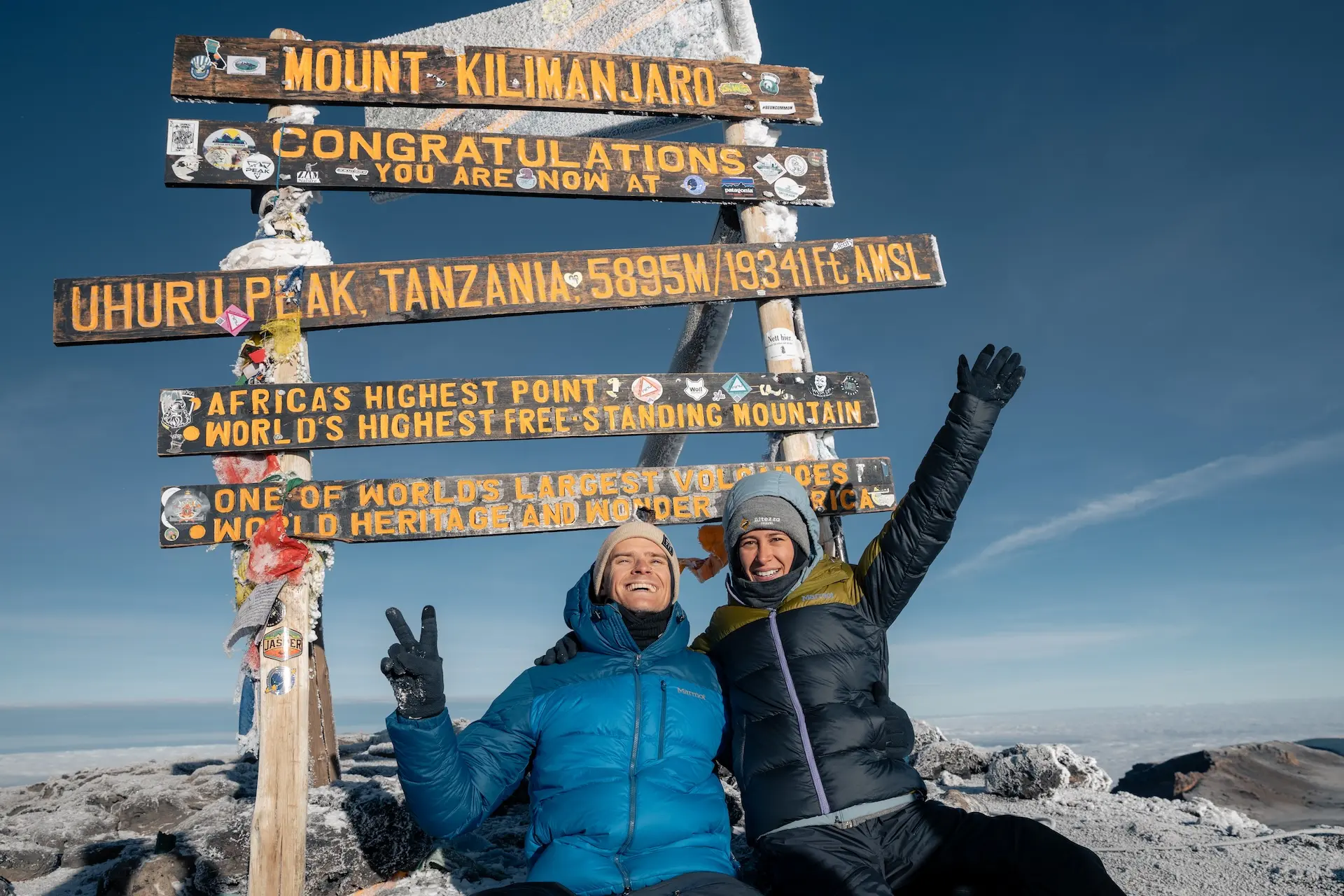 De bekende travel influencer @jonny.melon nam deel aan onze groepsbeklimming en bereikte met succes de top